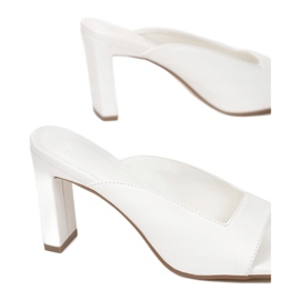 Vices Etaux 0724-6-71-blanc blanche 1