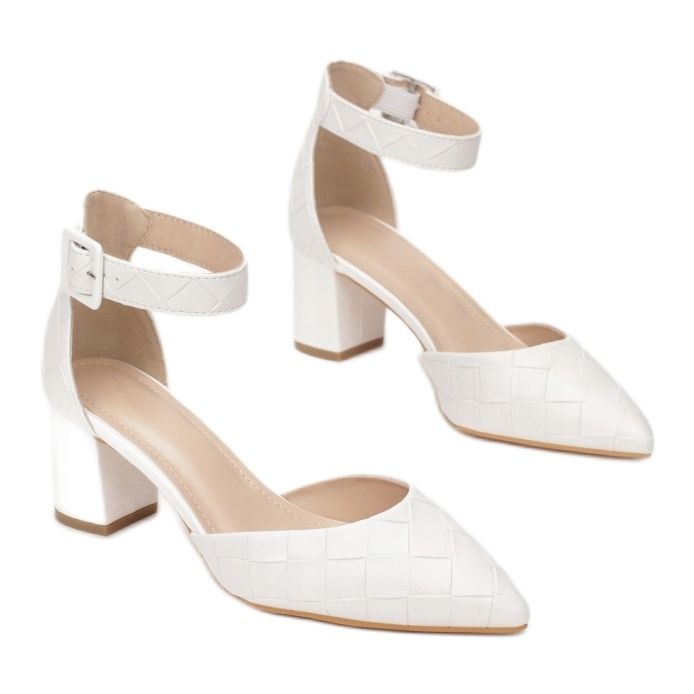 Vices Etaux 77-241-71-blanc blanche 1 Vices Etaux 77-241-71-blanc blanche 1