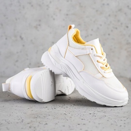 SHELOVET Baskets blanches élégantes 1 SHELOVET Baskets blanches élégantes 1