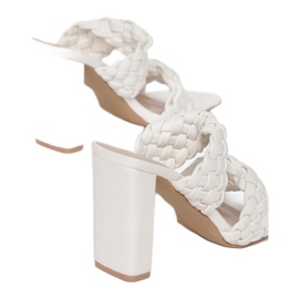 Vices Etaux LDAY-1260-1-71-blanc blanche 1 Vices Etaux LDAY-1260-1-71-blanc blanche 1