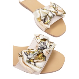 Vices Etaux LDAY-F31-42-beige 1 Vices Etaux LDAY-F31-42-beige 1