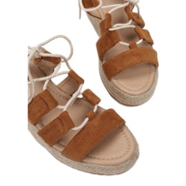 Vices Etaux 77-267-68-chameau brun 1 Vices Etaux 77-267-68-chameau brun 1