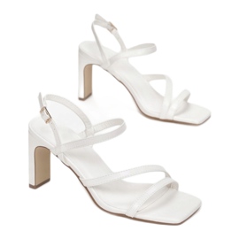 Vices Etaux CM-6079-1-71-blanc blanche 1 Vices Etaux CM-6079-1-71-blanc blanche 1