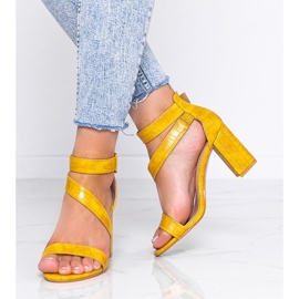 Sandales moutarde sur un poteau Silver Dust jaune 1