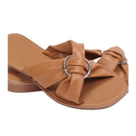 Vices Etaux CD203-68-chameau brun 1 Vices Etaux CD203-68-chameau brun 1