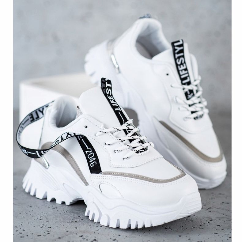 Ideal Shoes Baskets mode blanches 2