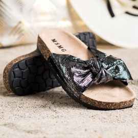 SHELOVET Chaussons brillants avec un nœud noir 1