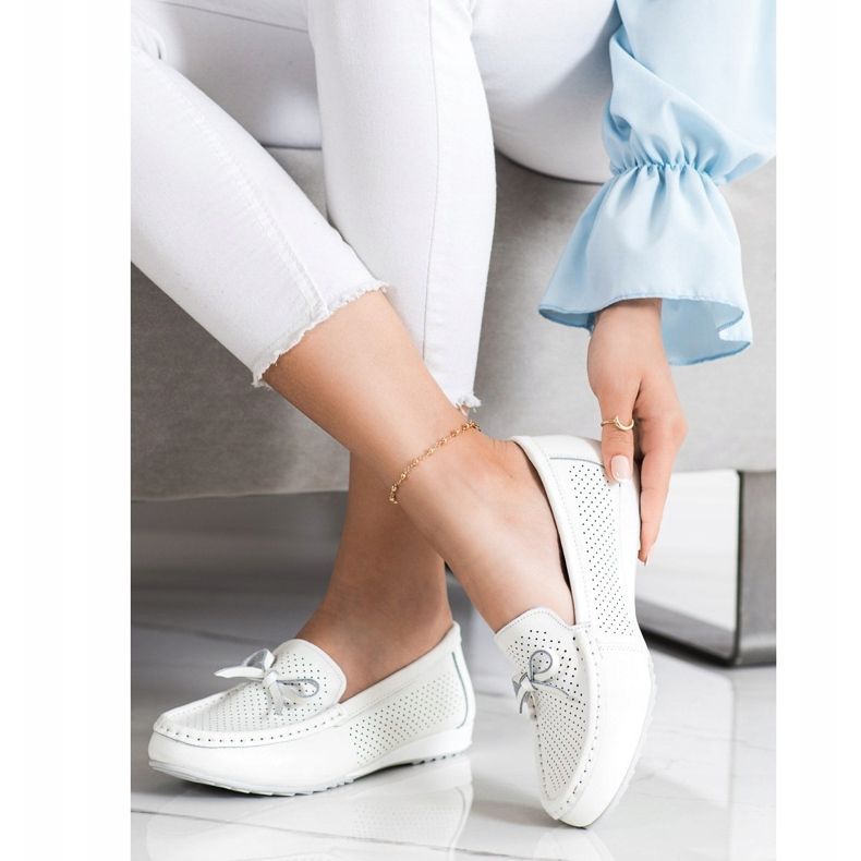 Goodin Chaussures en cuir avec un nœud blanche 1