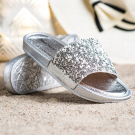 Small Swan Pantoufles En Argent Avec Cristaux gris 1