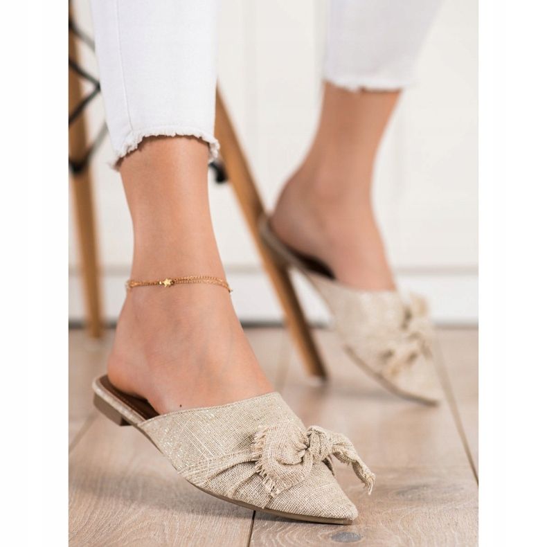 SHELOVET Pantoufles Élégantes En Spitz beige 1