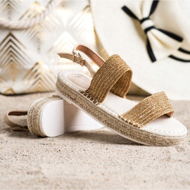 SHELOVET Sandales tressées sur la plate-forme beige orange 1