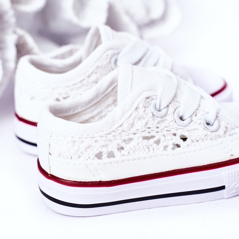 Baskets Enfant Avec Dentelle Blanc Roly-Poly blanche 2 Baskets Enfant Avec Dentelle Blanc Roly-Poly blanche 2