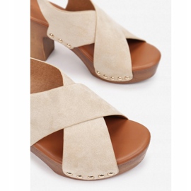 Vices Etaux YQ22-42-beige 1 Vices Etaux YQ22-42-beige 1