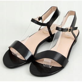 Sandales noires à talons plats F9020 Noir le noir 1