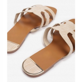 Vices Etaux WL16B-42-beige 1 Vices Etaux WL16B-42-beige 1