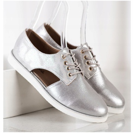 Forever Folie Chaussures à la mode avec une découpe argent 2