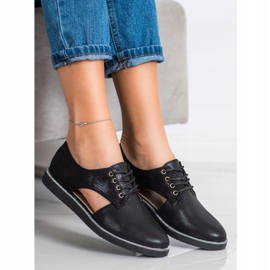 Forever Folie Chaussures à la mode avec une découpe le noir 1