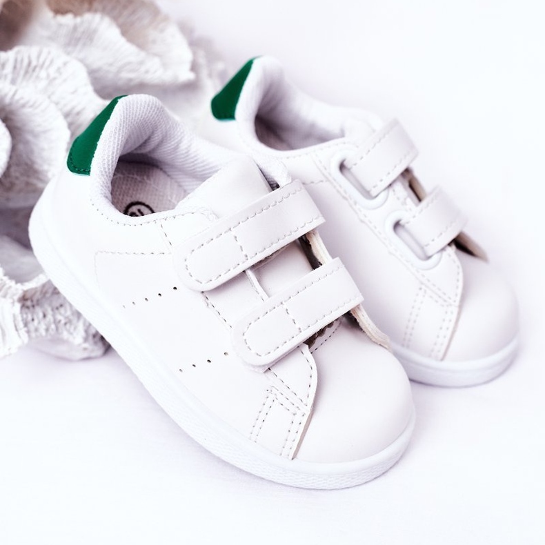 Baskets blanches et vertes pour enfants California avec velcro 2