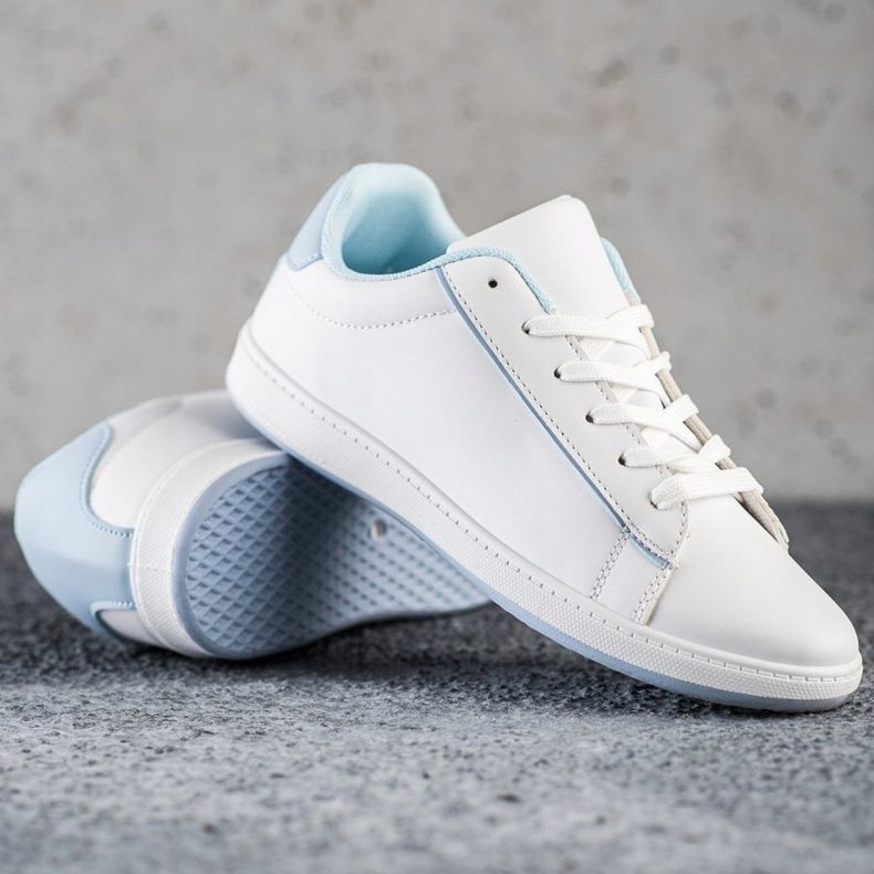 SHELOVET Baskets basses avec cuir écologique blanc 1