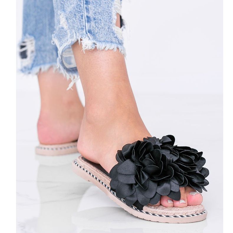 Pantoufles noires pour femmes de Dain 1