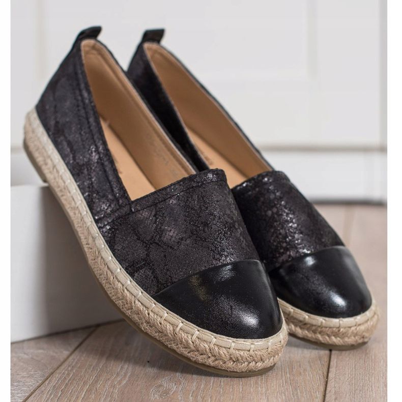 Bestelle Espadrilles brillantes avec cuir écologique le noir 2