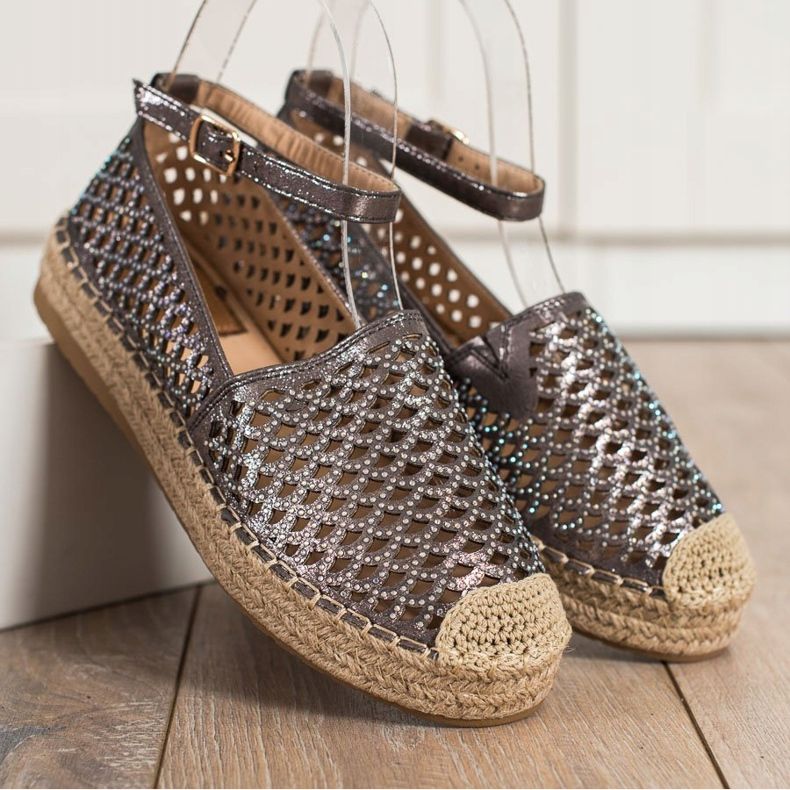 Gogo Espadrilles ajourées à boucle brun 2
