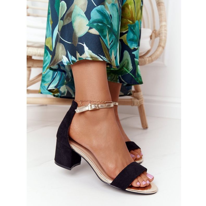 Sandales noires en daim à talon Janet le noir 1