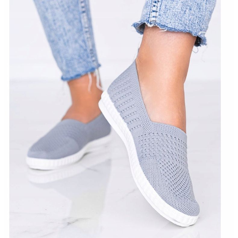 Les sneakers Slip On ajourées grises Funk 1