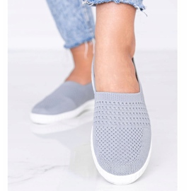 Les sneakers Slip On ajourées grises Funk 2
