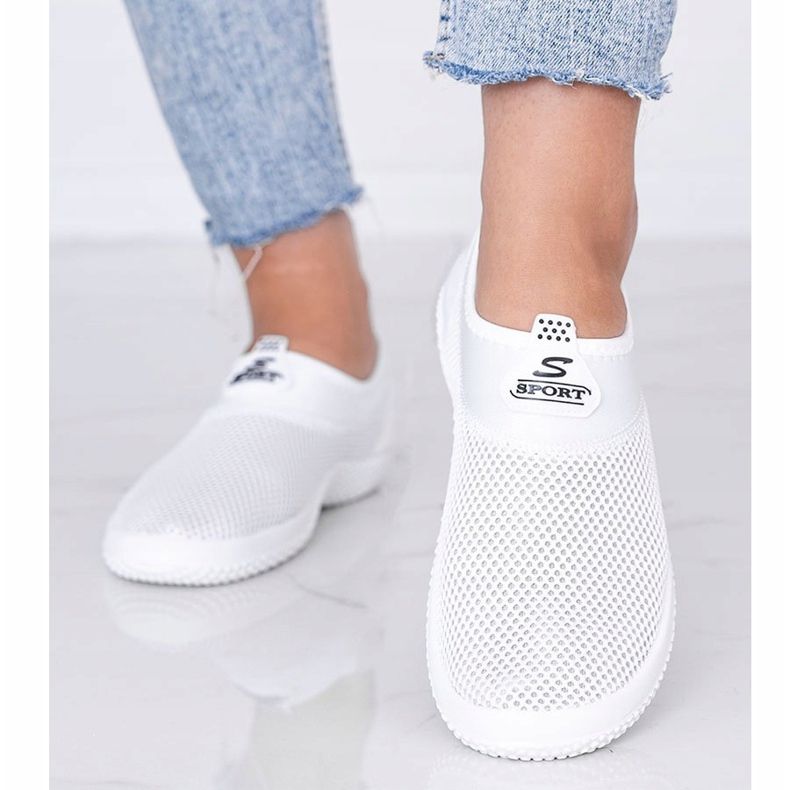 Baskets de sport Milly blanches 1