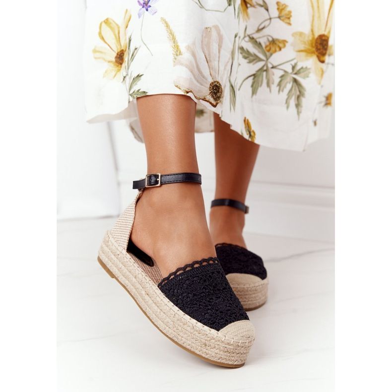 Espadrilles en dentelle sur une plate-forme Larissa noire tressée beige 2