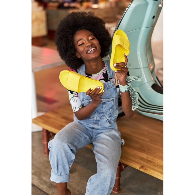 Chaussons Femme Big Star HH274A040 Jaune 2