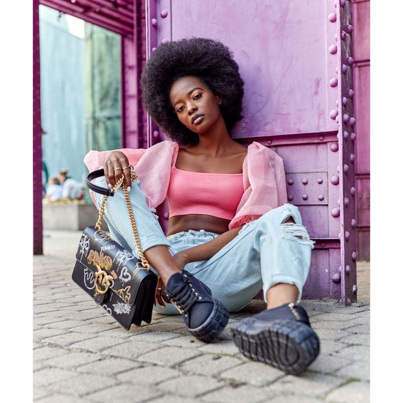 Baskets pour femmes sur la plate-forme noire Big City Life 2