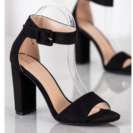 Goodin Sandales noires sur un poste élevé 1