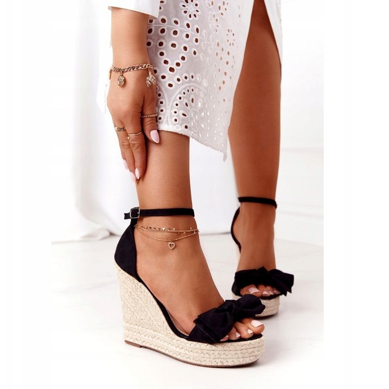 Sandales compensées noires avec tressé noir Go For It 2