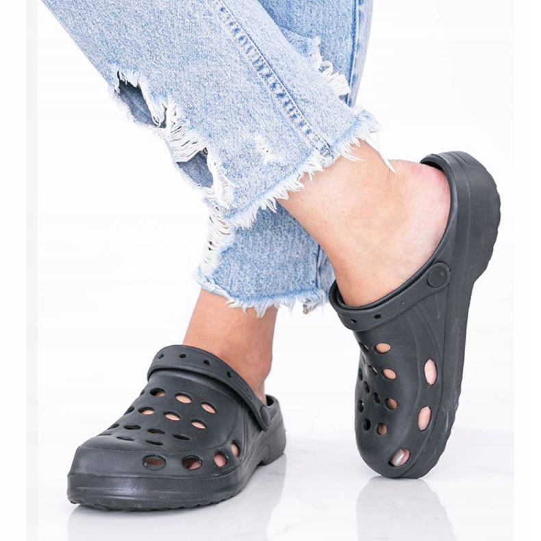 Chaussons femme Karolinos noirs 1