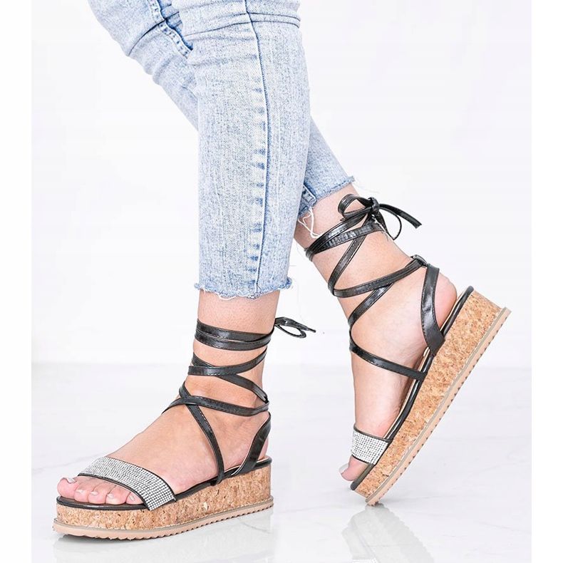 Sandales noires nouées de zircons Ves le noir 1