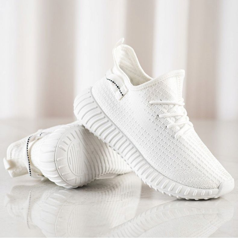 Marquiz Baskets en textile blanc 1