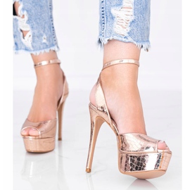 Sandales roses sur talon haut Megi 1