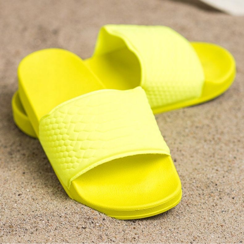 Kayla Chaussons Jaunes Classiques 1