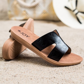 SHELOVET Pantoufles en cuir écologique le noir 1 SHELOVET Pantoufles en cuir écologique le noir 1