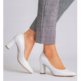 Marco Shoes Escarpins classiques en cuir blanc 1