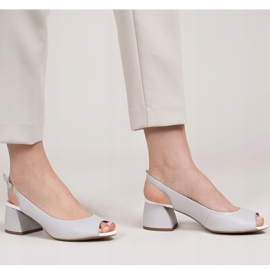 Marco Shoes Sandales en cuir gris 1506P avec un talon stable 1 Marco Shoes Sandales en cuir gris 1506P avec un talon stable 1