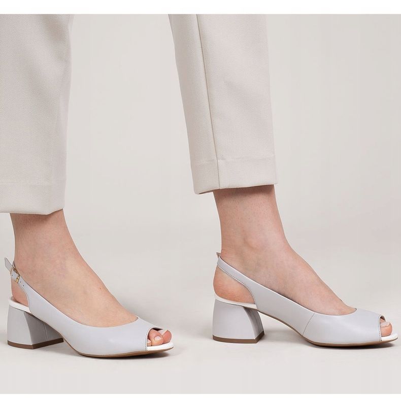 Marco Shoes Sandales en cuir gris 1506P avec un talon stable 1 Marco Shoes Sandales en cuir gris 1506P avec un talon stable 1