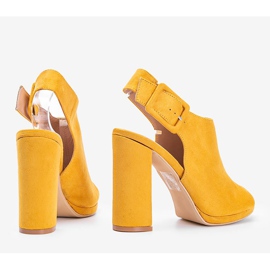 Sandales moutarde à tige Little Italy jaune 2