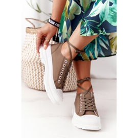 Sneakers pour femmes sur la plate-forme verte Travel Time 1