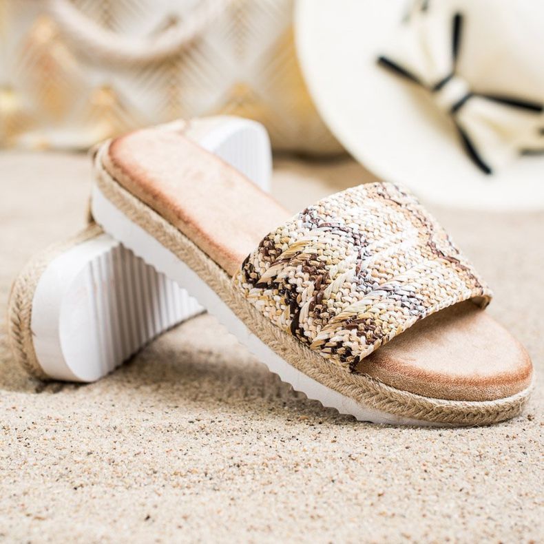 SHELOVET Espadrilles Chaussons Sur La Plateforme beige brun 1