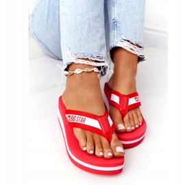 Tongs pour femmes sur le coin Big Star HH274A095 Rouge blanche 4