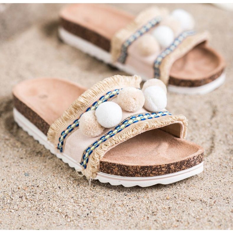 SHELOVET Pantoufles À La Mode Avec Pompons beige 1