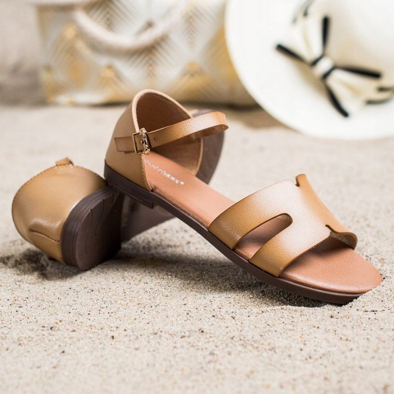 Ideal Shoes Sandales classiques en cuir écologique brun 1